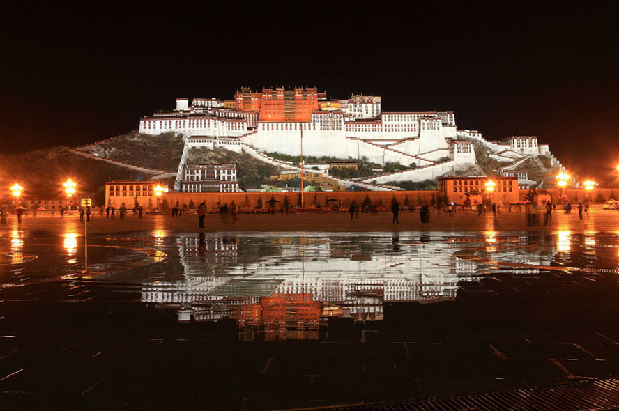 重庆－拉萨旅客列车准点开出-西藏旅游预订门户网站